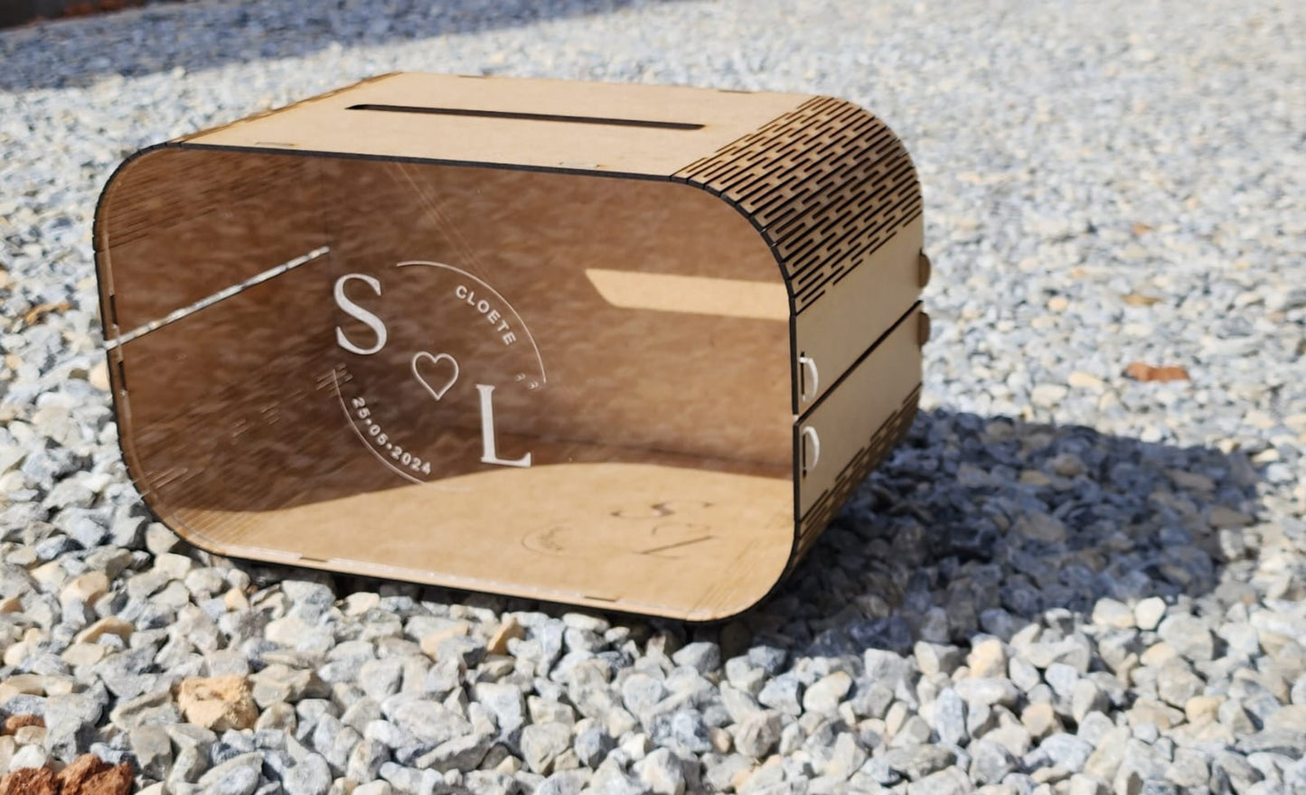 Favours Box Perspex front (Envelope Box)