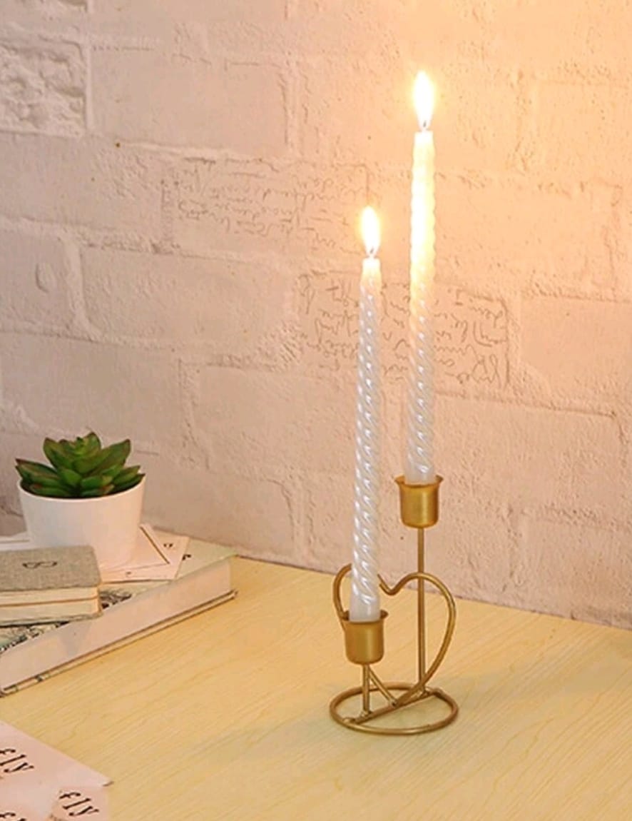 Gold Heart Candle Holder (HIRE ITEM)