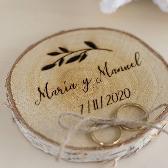 Ringbox - Wooden round cut