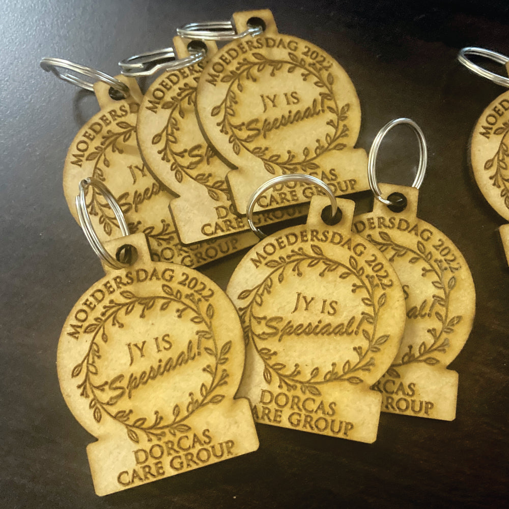 Keyring Custom Wood Plain (Medium amount engraving)